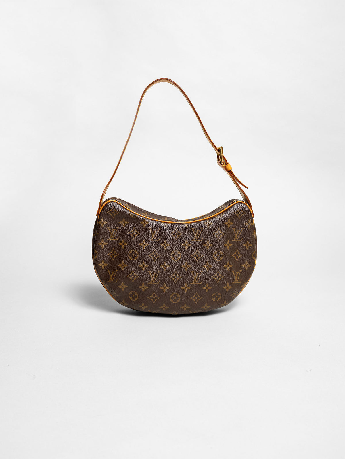 Louis Vuitton croissant BAg MM